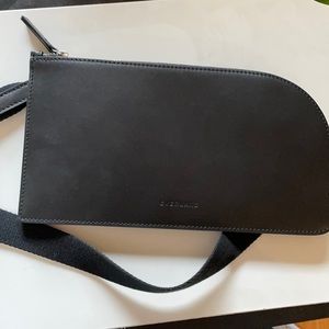 Everlane leather sling bag